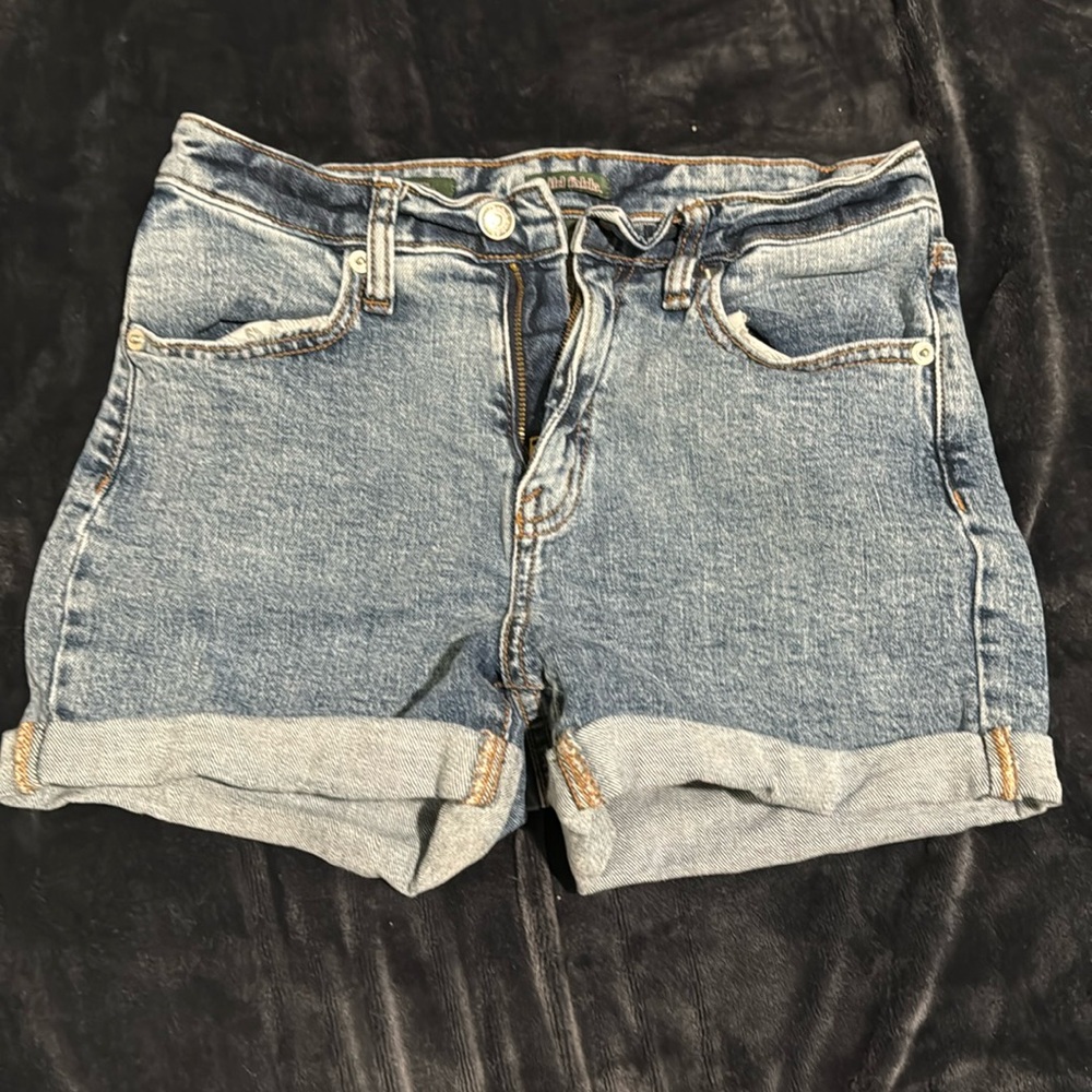 Wild Fable / Shorts / Size 2